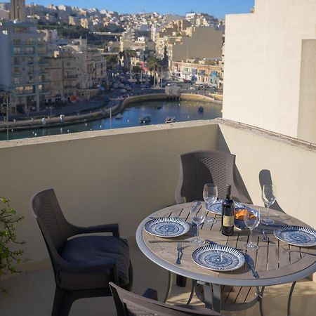 Stylish St.Julians Penthouse With Terrace In The City Centre With Seaviews Saint Julian's Bagian luar foto
